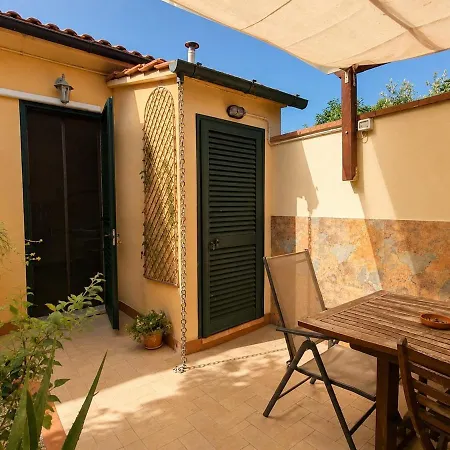 Casa Camelia Mare Pensión Viareggio